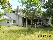 6BR/2BA Single Family Colonial